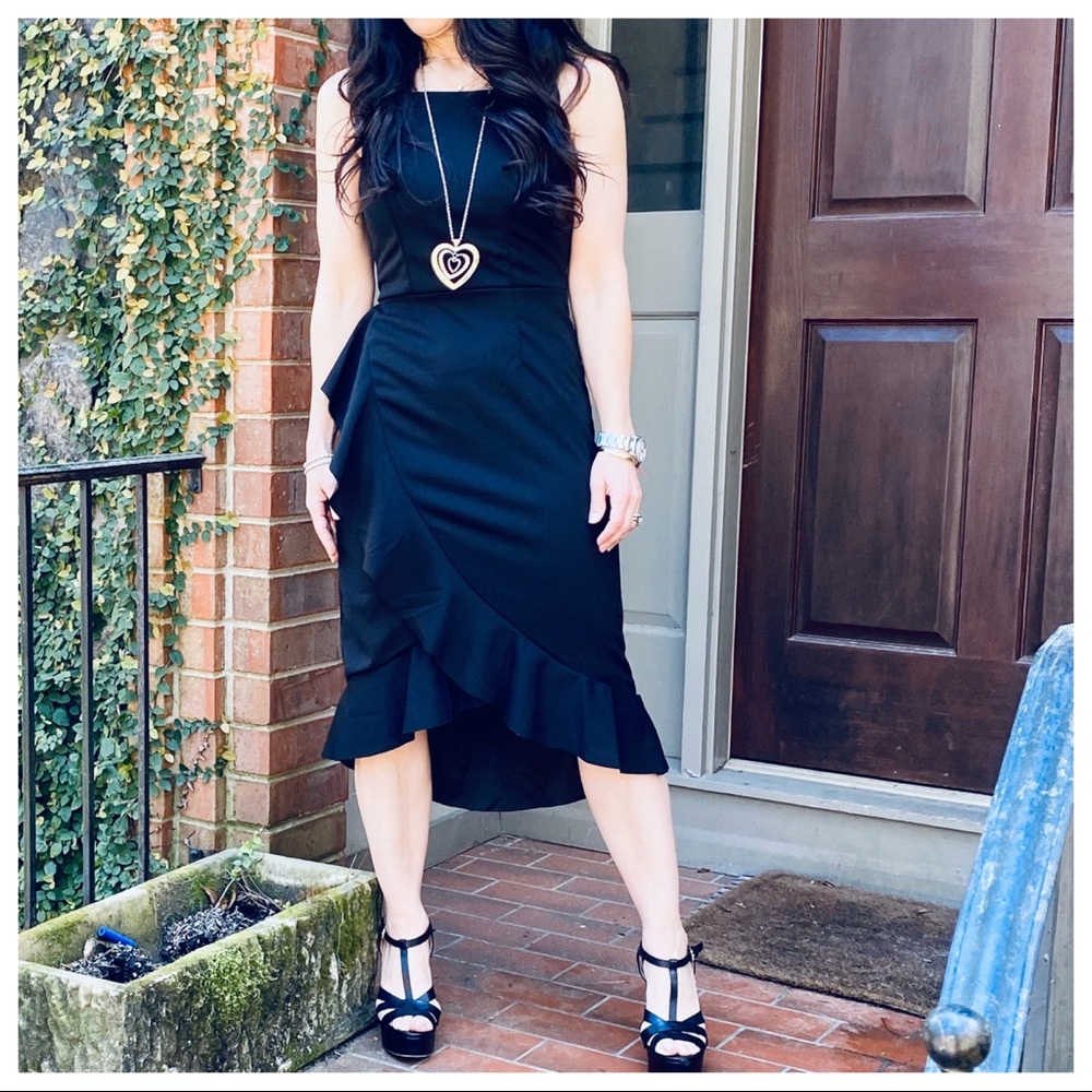 ✨LAST ONE✨STYLISH FABULOUS LITTLE BLACK MIDI DRESS - Picture 3 of 8